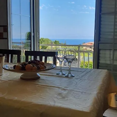 Santa Venere Parcheggio Privato Tropea
