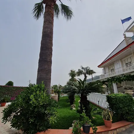 Santa Venere Parcheggio Privato