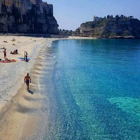 Santa Venere Parcheggio Privato 3* Tropea