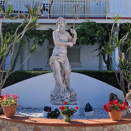 Apartahotel Santa Venere 